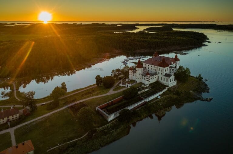 Läckö Castle: A Medieval Fortress and Baroque Royal Residence in Sweden
