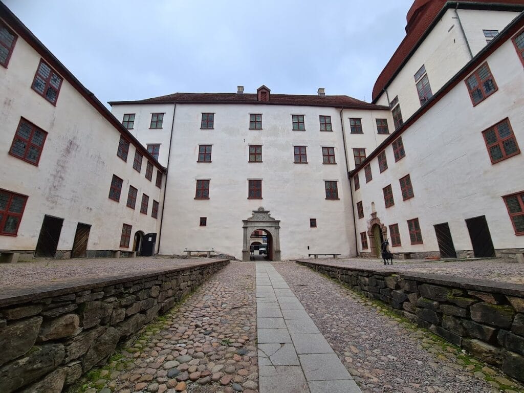 Läckö Castle: A Medieval Fortress and Baroque Royal Residence in Sweden 3 Läckö Castle