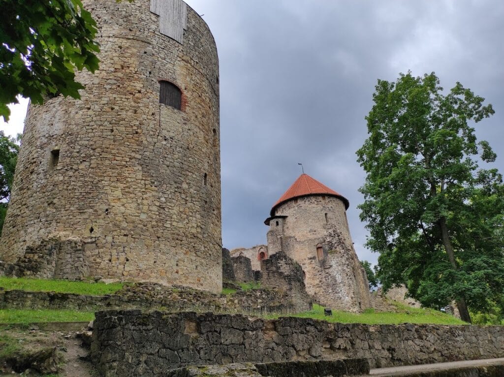 Cēsis Castle: A Teutonic Order Fortress and Livonian Political Center 1 Cēsis Castle