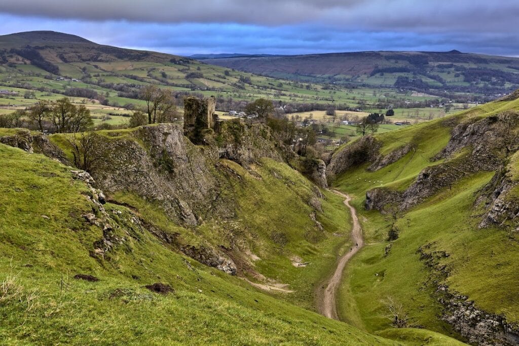 Peveril Castle: A Norman Administrative Fortress in Derbyshire 3 Peveril Castle