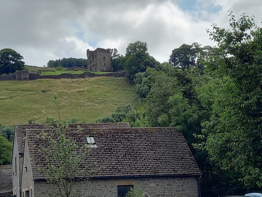 Peveril Castle: A Norman Administrative Fortress in Derbyshire 4 Peveril Castle