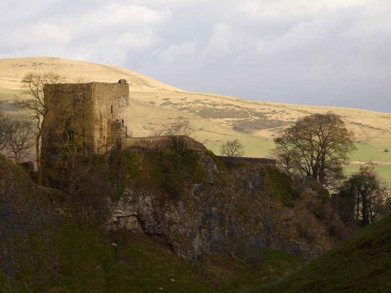 Peveril Castle: A Norman Administrative Fortress in Derbyshire