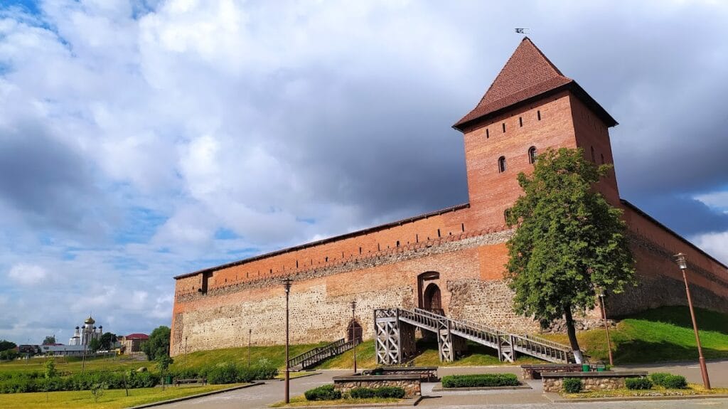 Lida Castle: A Historic Fortress of the Grand Duchy of Lithuania in Belarus 7 Lida Castle