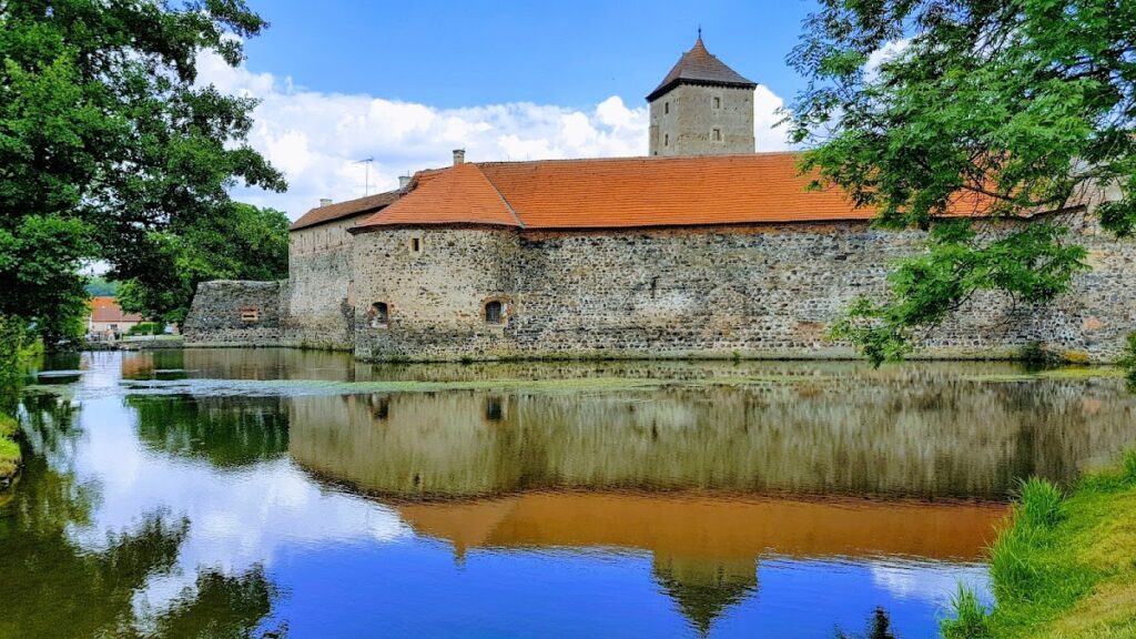 Švihov Castle: A Gothic Water Castle in the Czech Republic 7 Švihov Castle
