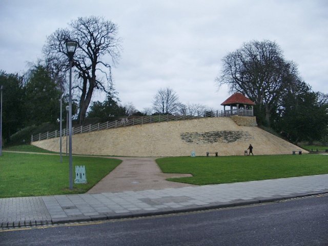 Bedford Castle: A Medieval Fortress on the River Great Ouse