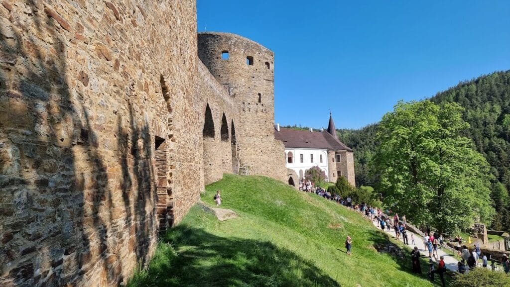 Castle Velhartice: A Medieval Fortress and Noble Residence in Czechia 3 Castle Velhartice