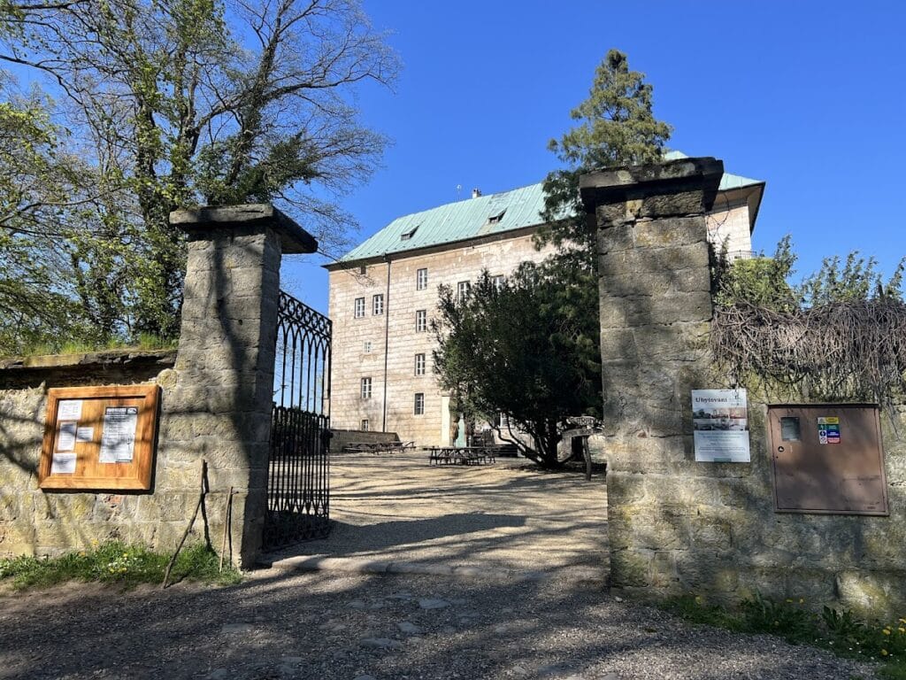 Houska Castle