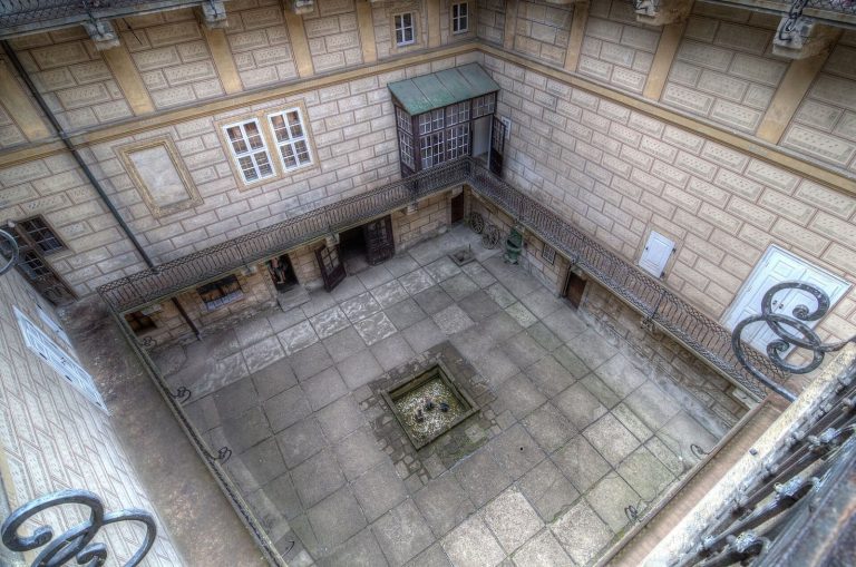 Houska Castle: A Gothic Administrative and Renaissance Residence in Czechia