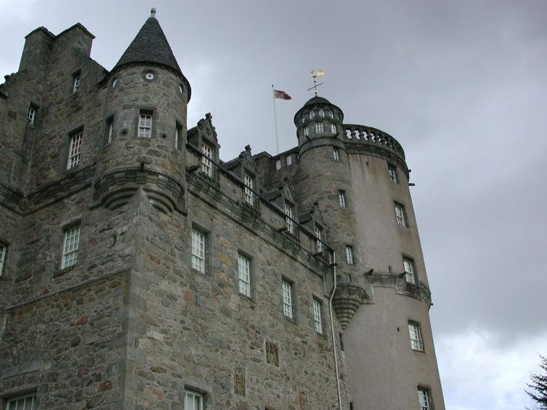 Castle Fraser: A Z-Plan Fortified Residence in Scotland