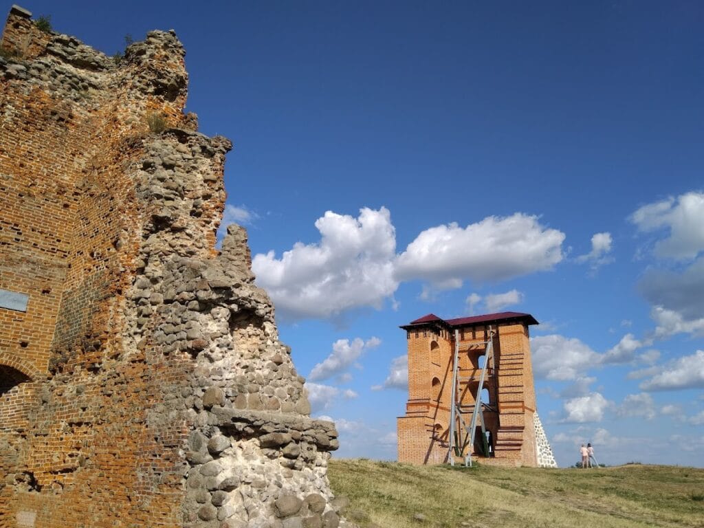 Navahrudak Castle: A Medieval Lithuanian Fortress in Belarus 4 Navahrudak Castle