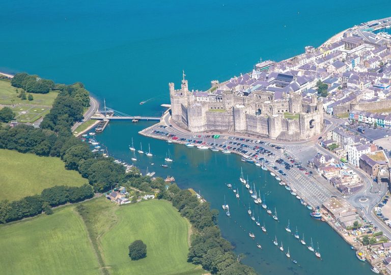 Caernarfon Castle: An Edwardian Fortress and Royal Residence in Wales