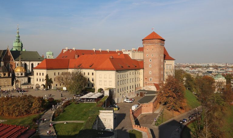 Wawel Castle: Poland’s Fortified Royal Residence in Kraków