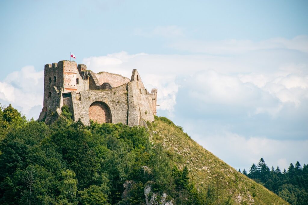 Czorsztyn Castle: A Medieval Polish Fortress in Poland 9 Czorsztyn Castle