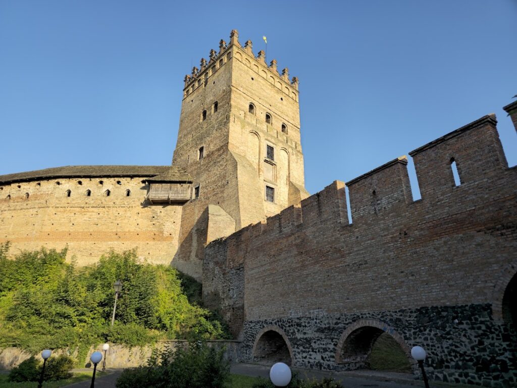 Lubart's Castle: Historic Fortress and Cultural Landmark in Lutsk, Ukraine 7 Lubart's Castle