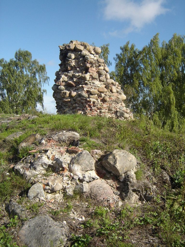 Kirumpää Castle: A Bishop’s Fortress on Estonia’s Eastern Frontier