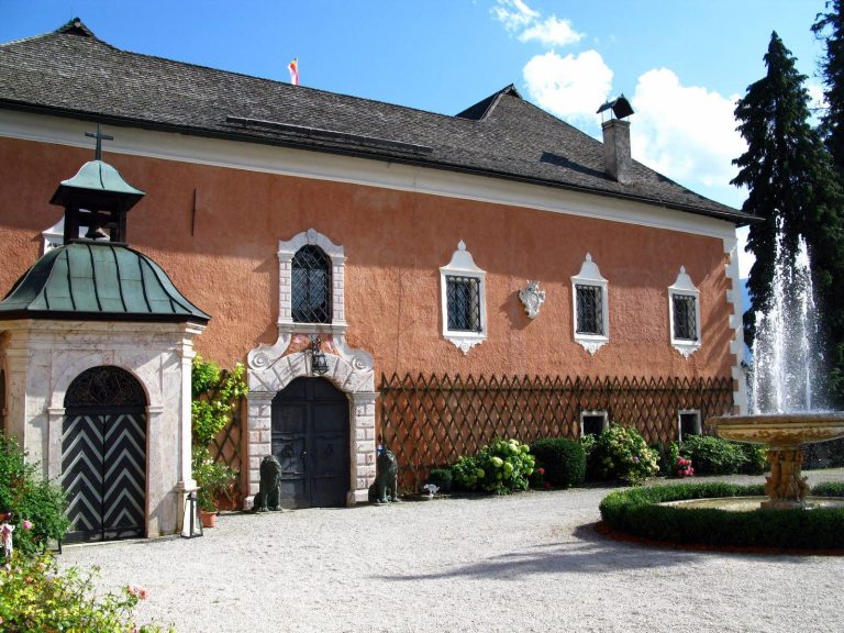 Wasserleonburg: A Historic Castle Complex in Austria