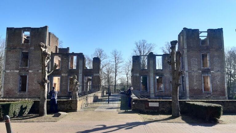 Castle Born: A Historic Castle in Born, Netherlands