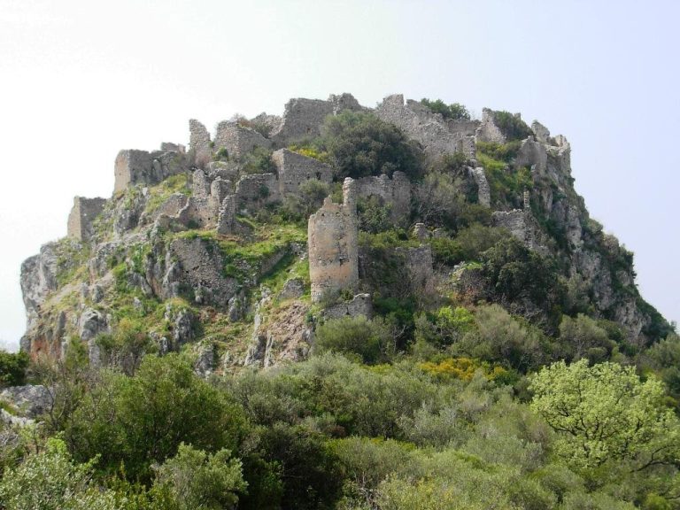 Castello di Castrocucco: A Medieval Hilltop Fortress in Italy