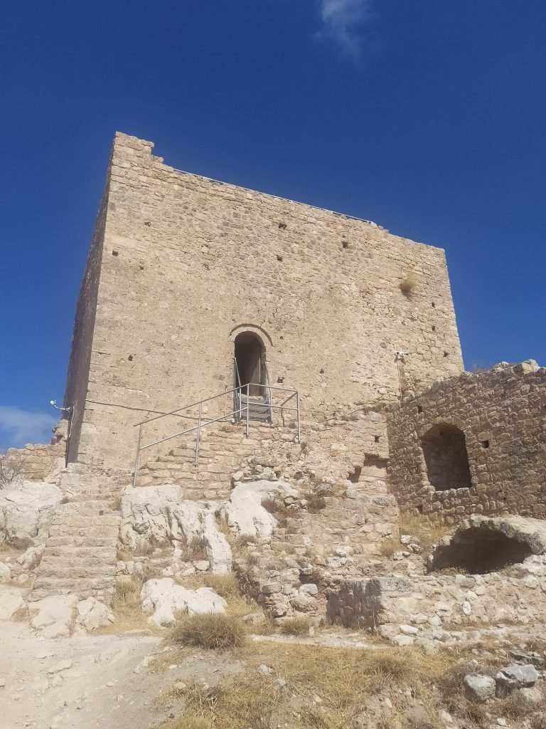 Penteskoufi Castle: A Frankish Fortress near Corinth