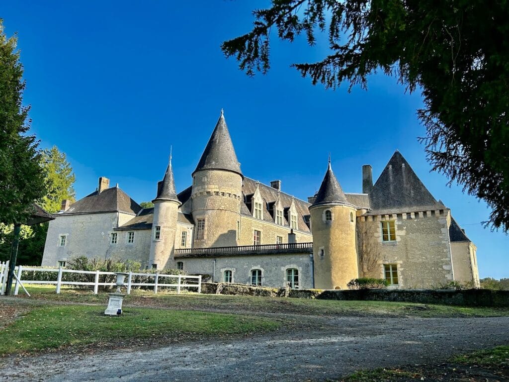 Château des Feugerets: A Moated Historic Estate in Normandy 2 Château des Feugerets