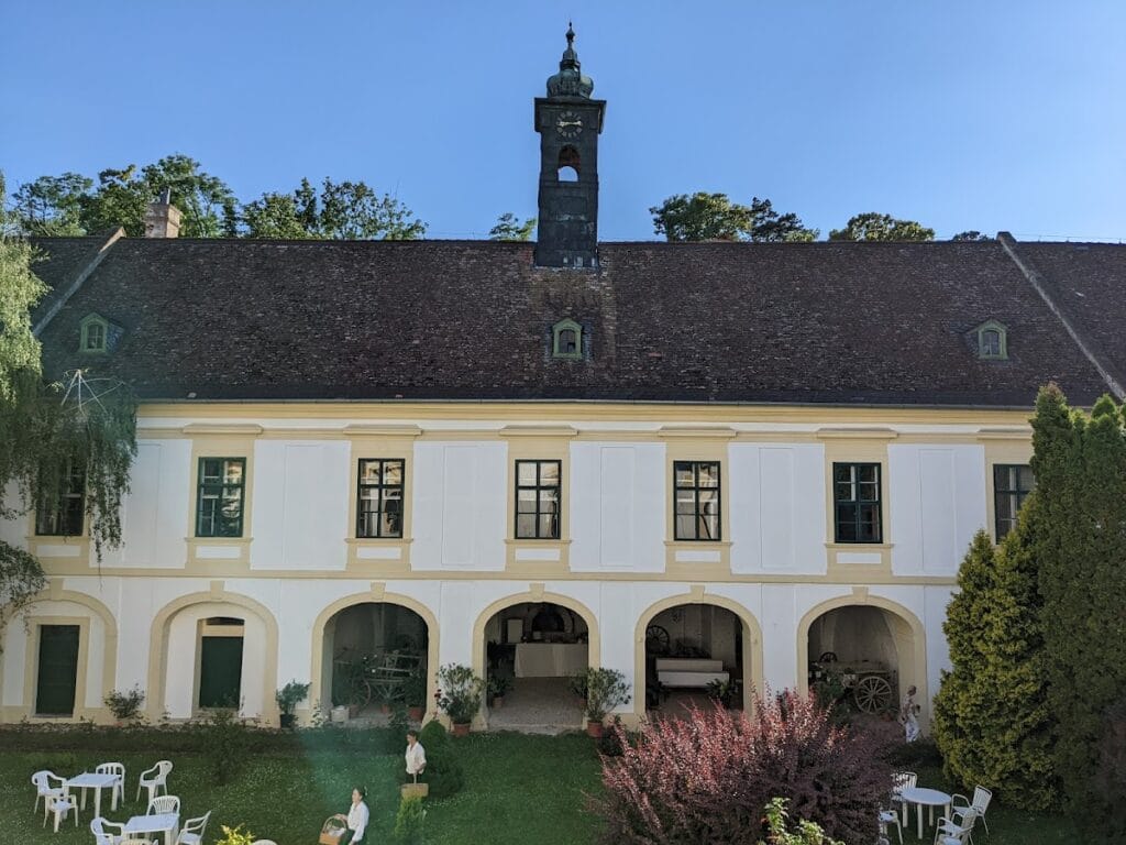 Schloss Ebenthal
