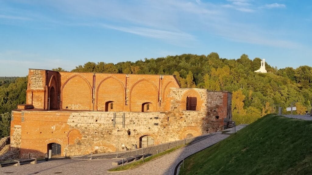 Vilnius Castle Complex: A Historic Lithuanian Stronghold and Cultural Center 8 Vilnius Castle Complex