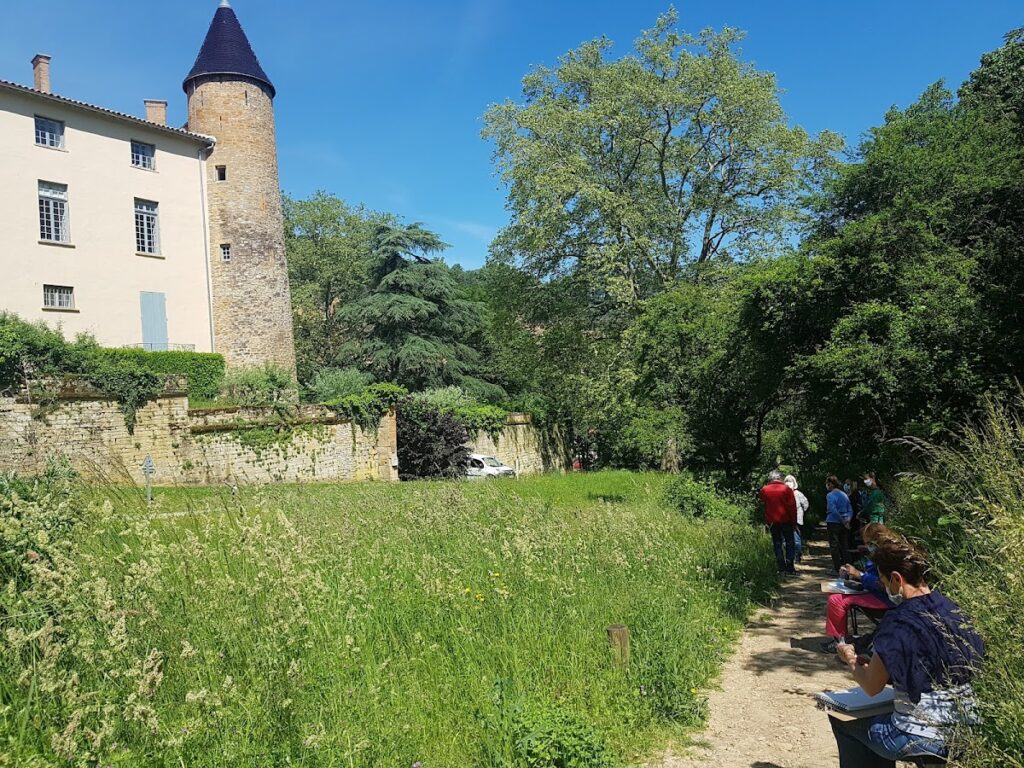 Château de la Trolanderie: A Historic Castle in Curis-au-Mont-d'Or, France 10 Château de la Trolanderie