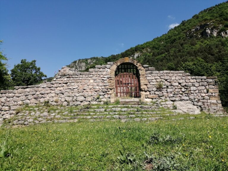 Castell de Mataplana: A Medieval Catalan Fortress in Spain