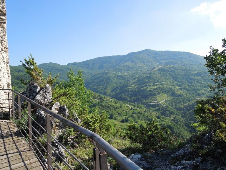 Castel Manfrino: A Medieval Lookout Castle in Italy