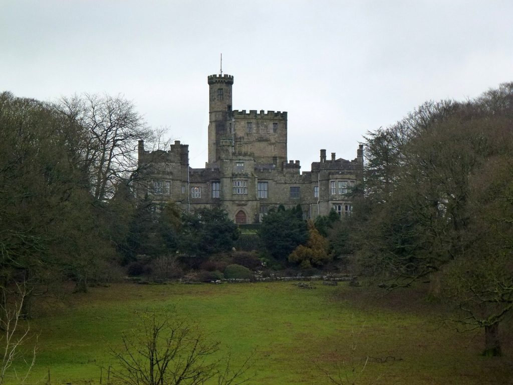 Hornby Castle: A Medieval Castle Developed into a Country House 1 Hornby Castle