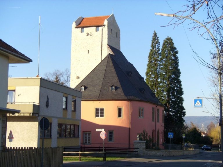 Burg Windeck (Heidesheim): A Medieval Lowland Castle in Germany