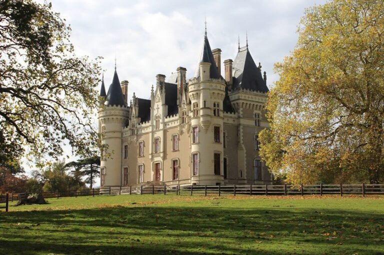 Château de la Baronnière: A Historic Estate in Mauges-sur-Loire, France