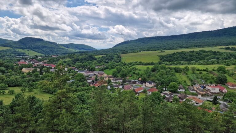 Tibava Castle: A Medieval Fortress near Podhoroď, Slovakia