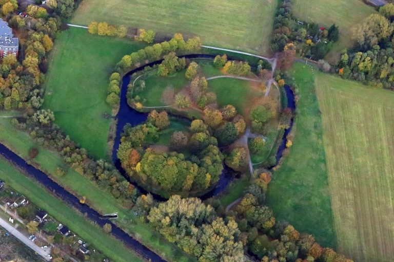 Burg Mark: The Medieval Seat of the Counts of Mark in Germany