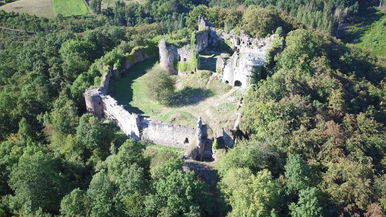 Château de Montgilbert: A Medieval Fortress in France