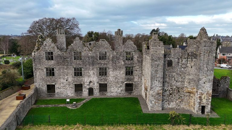 Athlumney Castle: A Medieval Tower House and Tudor Fortified Residence in Ireland