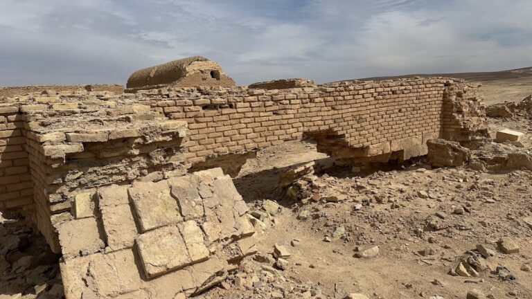 Qasr Tuba: An Early Islamic Desert Castle in Jordan