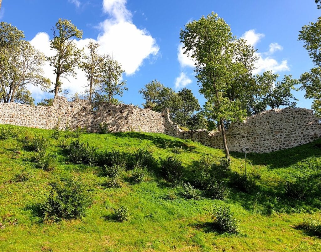 Helme Castle
