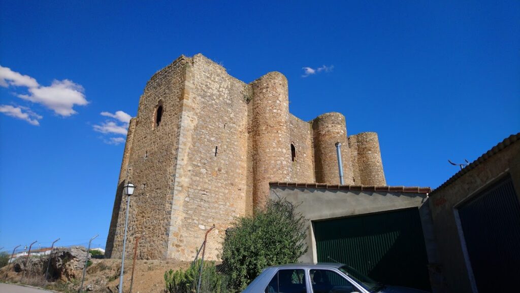 Castle of Villagarcía de la Torre: A Historic Fortress in Spain 7 Castle of Villagarcía de la Torre