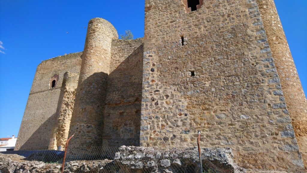 Castle of Villagarcía de la Torre: A Historic Fortress in Spain 9 Castle of Villagarcía de la Torre