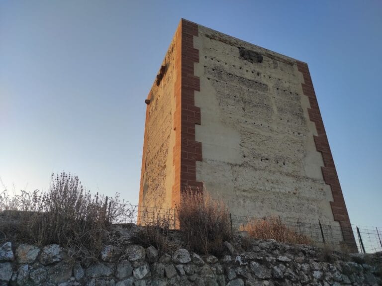 Castillo Anzur: A Hispano-Muslim Fortress in Spain