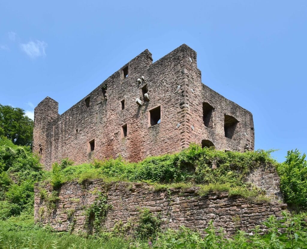 Burg Freienstein: A Medieval Hillside Castle Ruin in Germany 2 Burg Freienstein