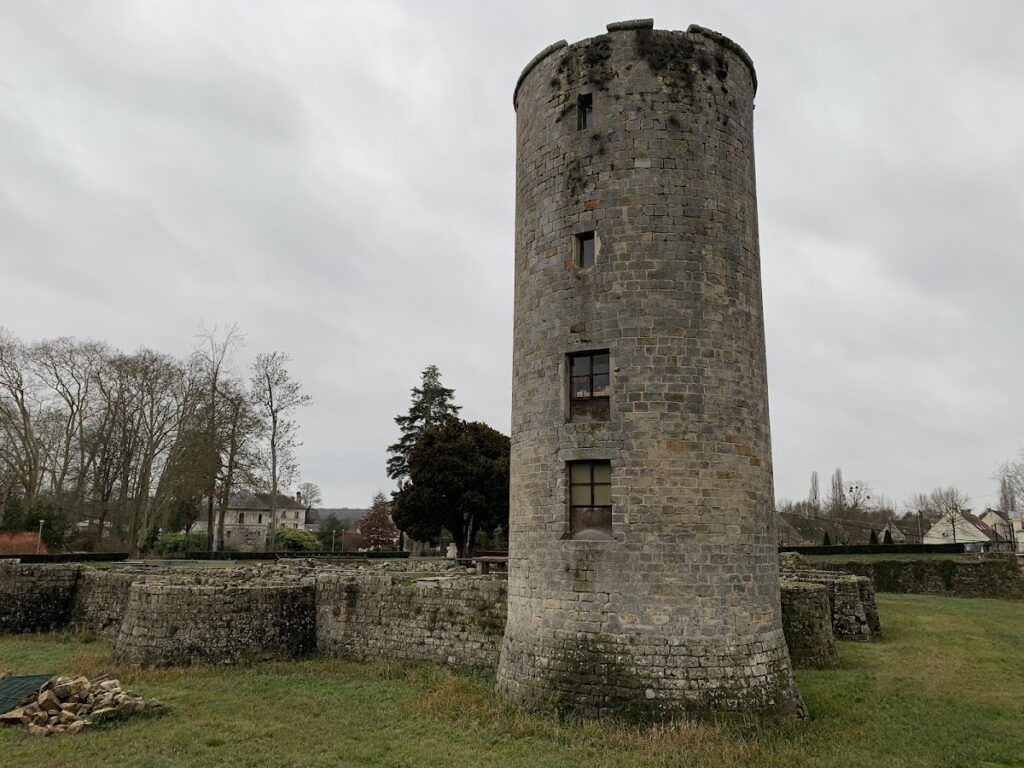 Château de Montagu: A Medieval and Early Modern Castle in Marcoussis, France 7 Château de Montagu