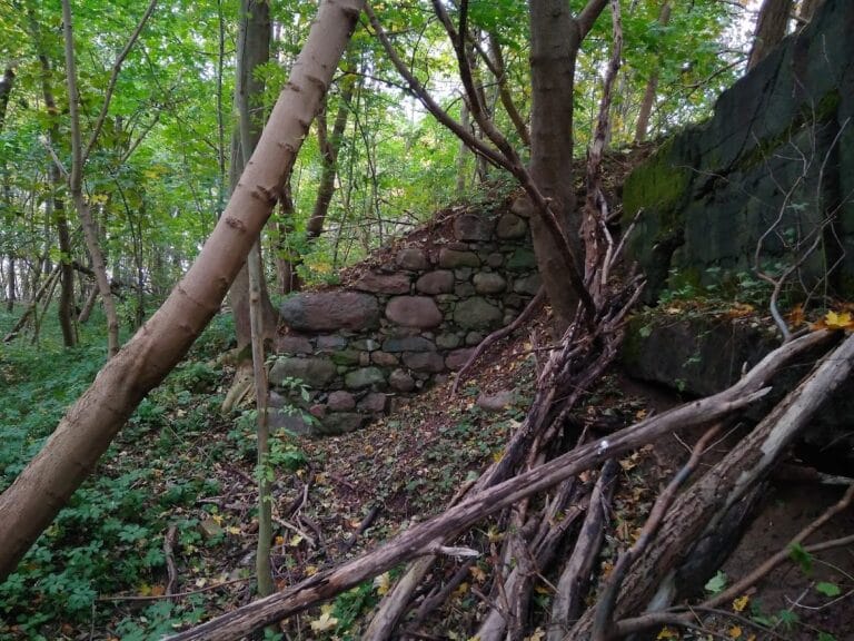 Castle of Lochstädt: A Teutonic Order Fortress in Russia