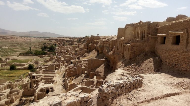 Izadkhast Castle: A Sasanian Fortified Settlement in Iran