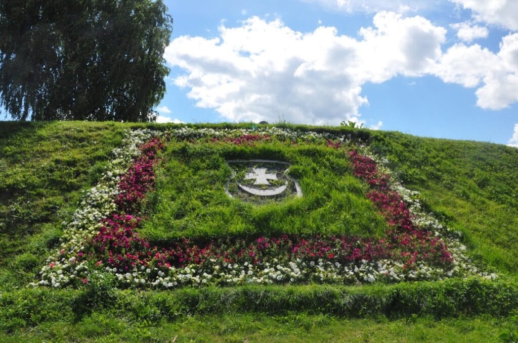 Orša Castle: A Lithuanian Fortress in Belarus 4 Orša Castle