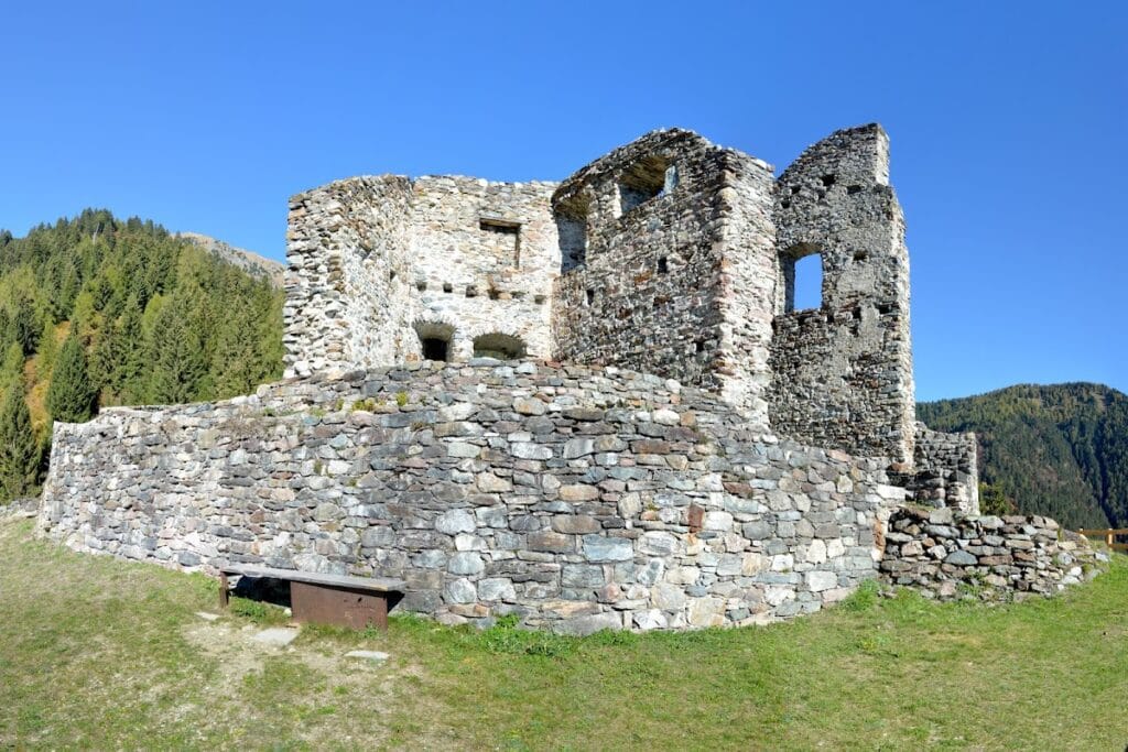 Castello d'Altaguardia: A Medieval Fortress in Bresimo, Italy 6 Castello d'Altaguardia