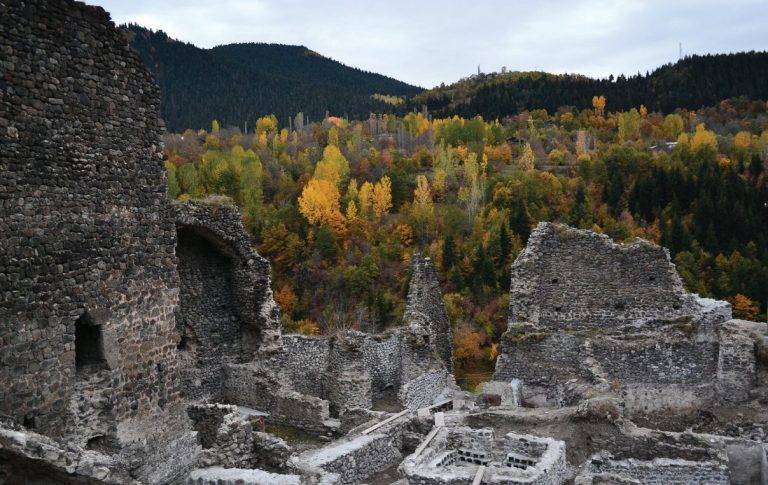 Şavşat Castle: A Medieval Fortress in Turkey