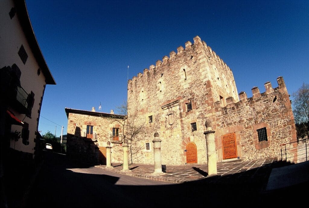 Casa de Juntas de Avellaneda: Historic Assembly Site in Sopuerta, Spain 9 Casa de Juntas de Avellaneda