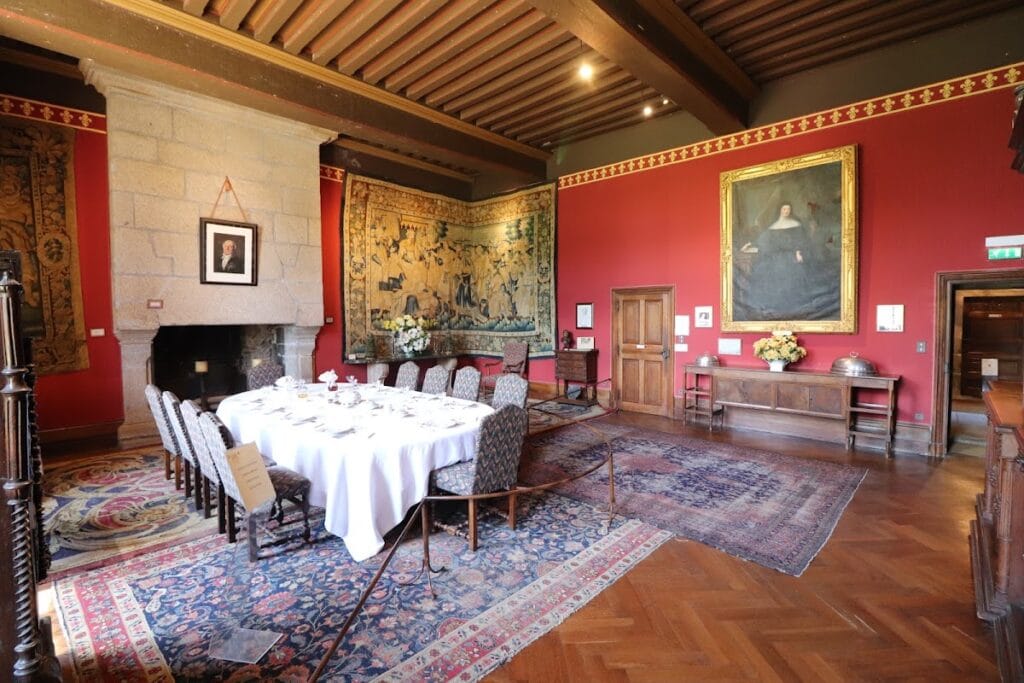 Château de la Guignardière: A French Renaissance Château in the Vendée 2 Château de la Guignardière